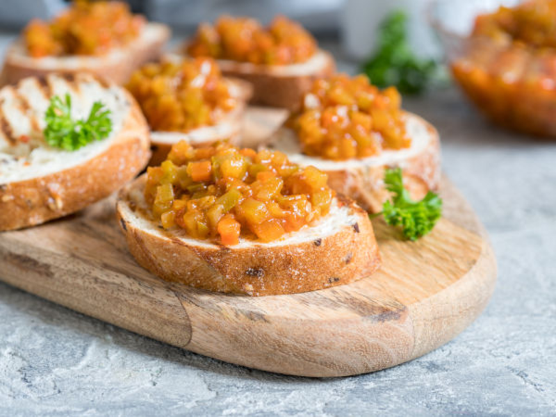 Tartine au maroilles, carottes et cumin