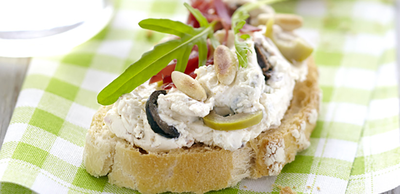 Crostini au fromage frais à l'italienne