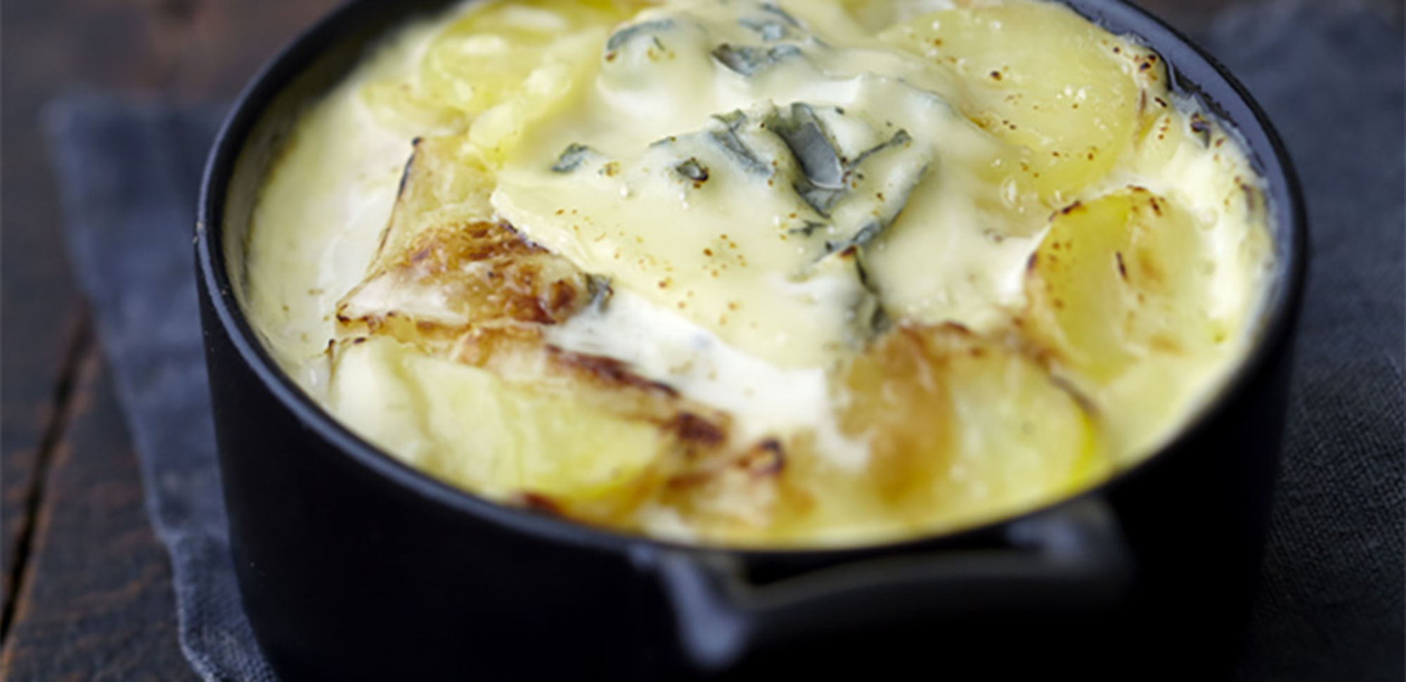 Gratin de pommes de terre rattes au fromage bleu