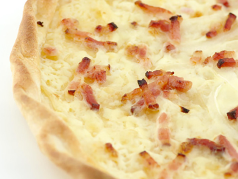 Tarte flambée au fromage