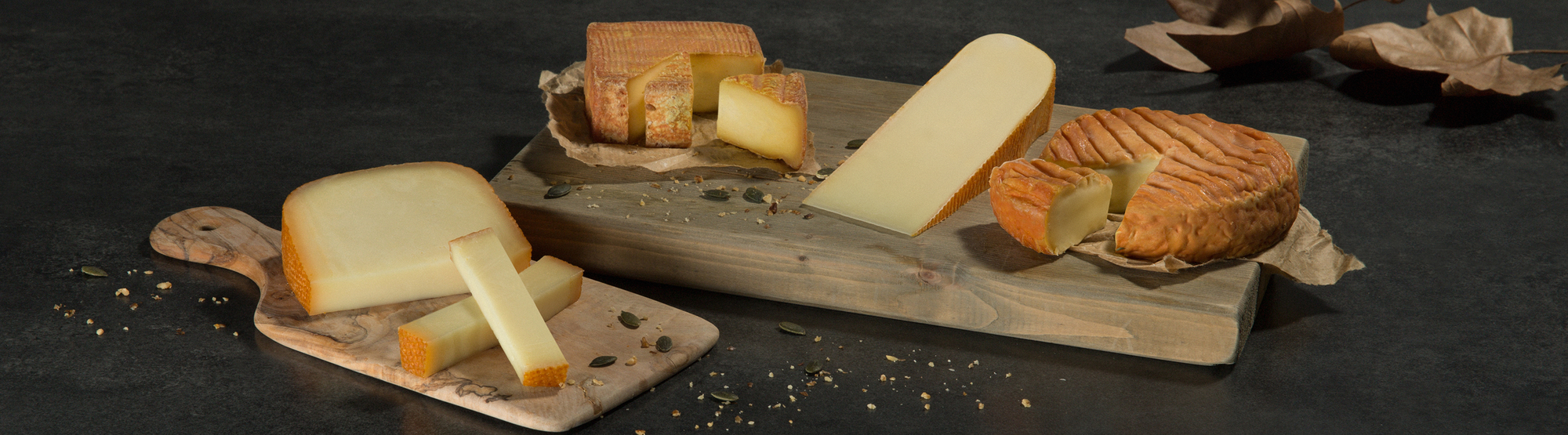 Pourquoi certains fromages sont-ils orange ?