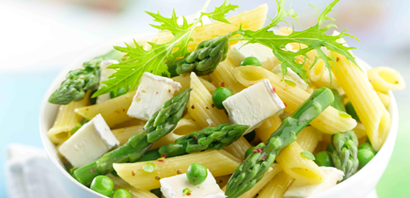 TH05_salade-de-pates-aux-asperges-vertes-petits-pois-et-fromage-caprice-des-dieux