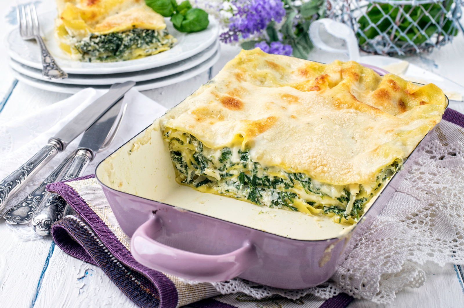 Lasagnes épinards chèvre - Adobe Stock