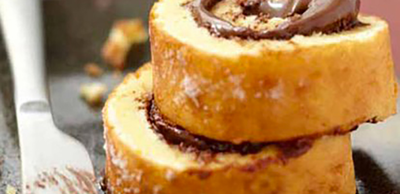 Gâteau roulé choco-noisettes au fromage frais