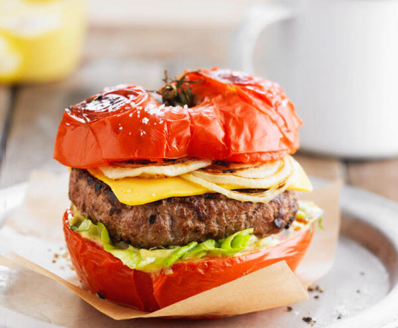 TH06_tomato-burger
