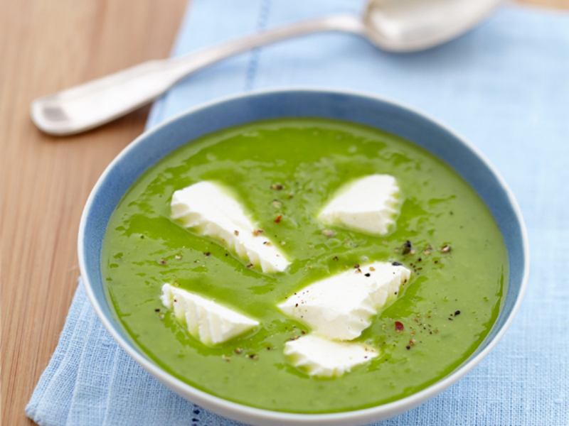 Velouté petits pois, menthe et fromage frais