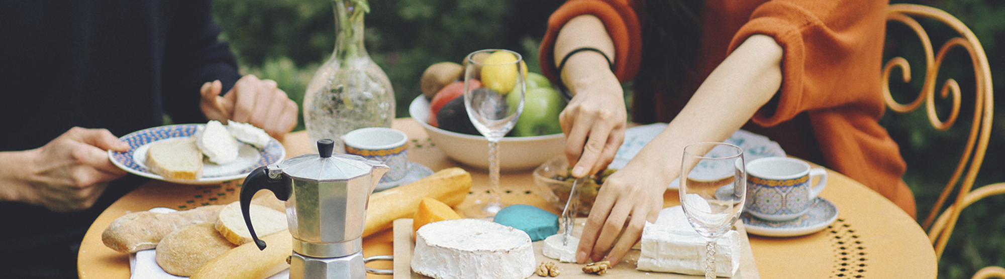 Le fromage dans les petits déjeuners du monde : Traditions et bienfaits nutritionnels