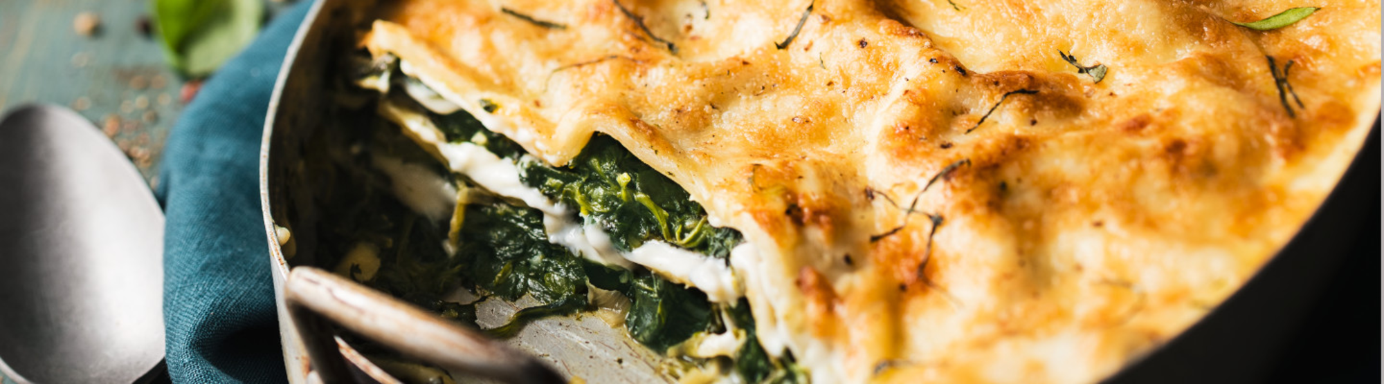 Lasagnes aux épinards et fromage râpé