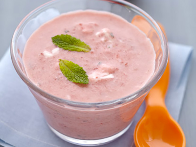 Douceur de fraises et fromage frais à la menthe