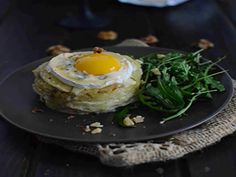 Millefeuille de pommes de terre au bleu