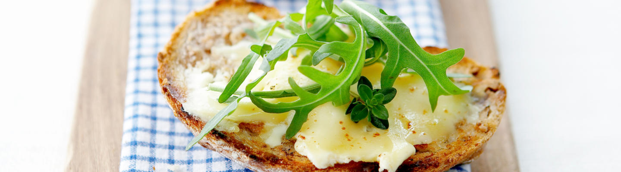Tartine rapide de chèvre chaud