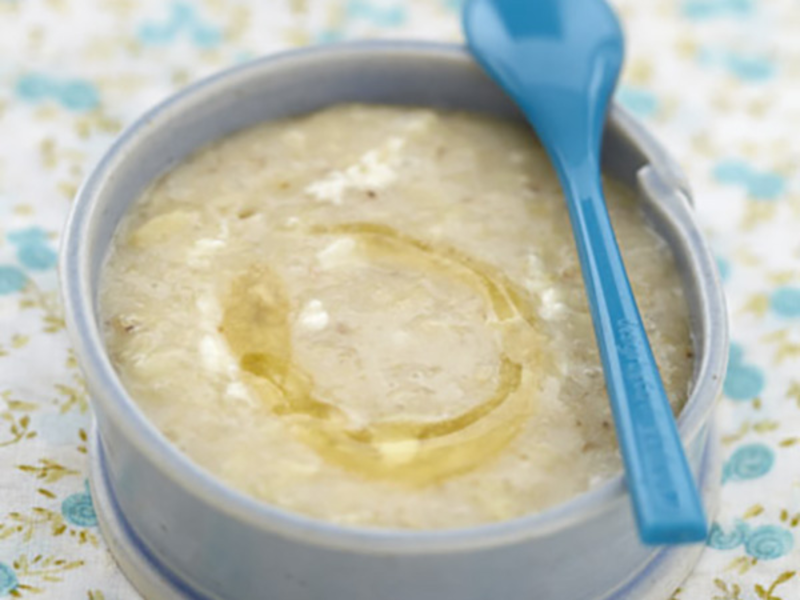 Ecrasé de banane au fromage frais, jus de pomme et miel