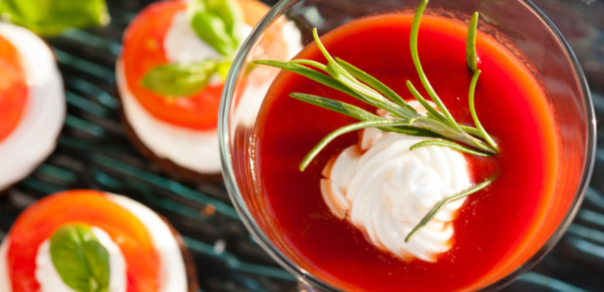 Gaspacho et chantilly au chèvre