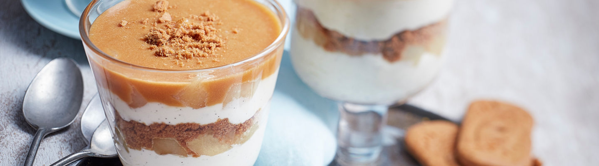 Verrine pomme poire spéculos à la crème fouettée