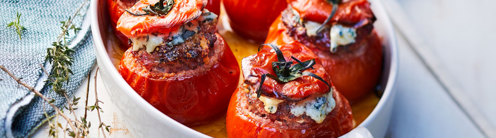 6 recettes de tomates farcies... au fromage !