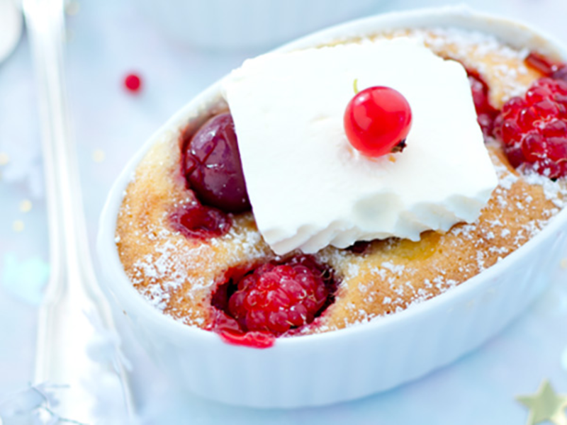 Clafoutis aux fruits rouges et fromage frais