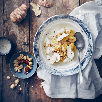 Gnocchi à la crème de topinambours et noisettes