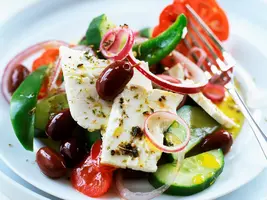Salade grecque (à la feta)