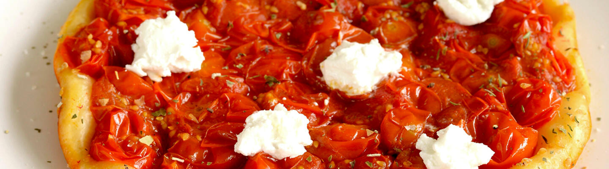 Tarte tatin de tomates cerises et chèvre