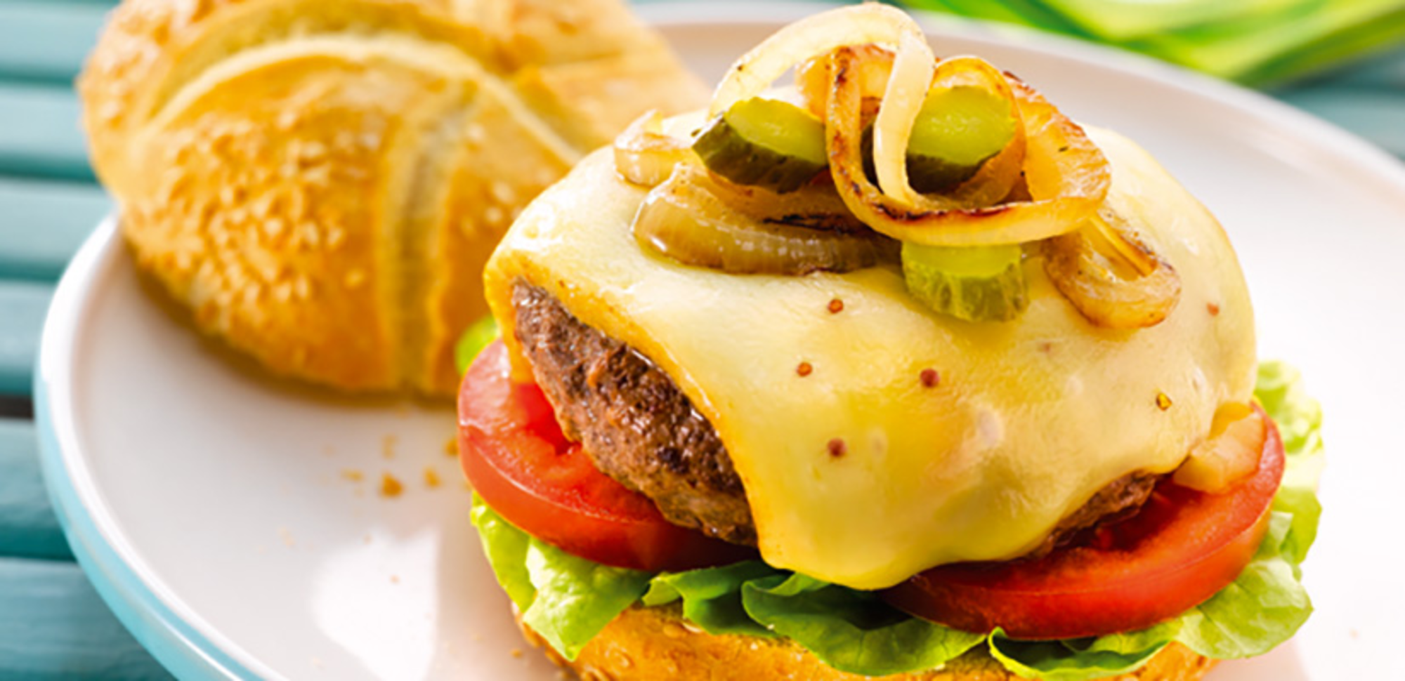 Hamburger au fromage à raclette