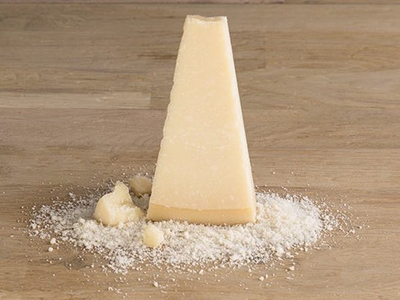 Parmigiano reggiano AOP Ferrari®