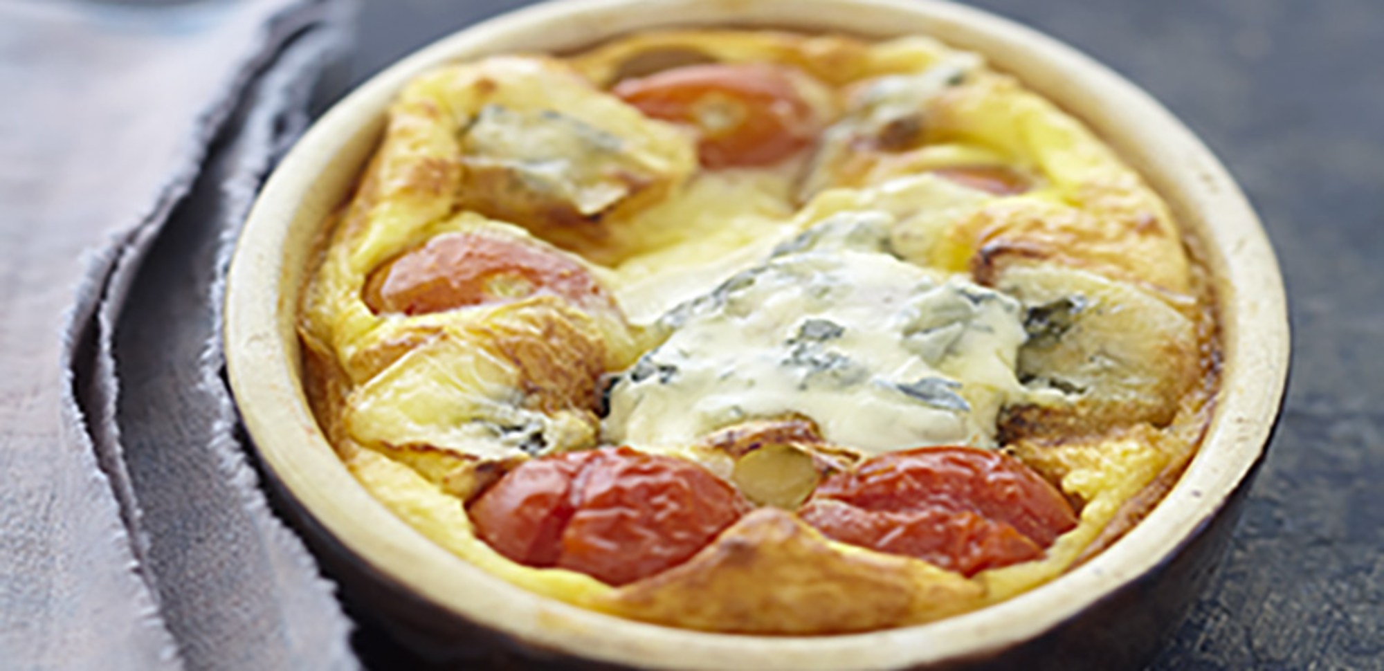 Clafoutis aux tomates cerise et bleu