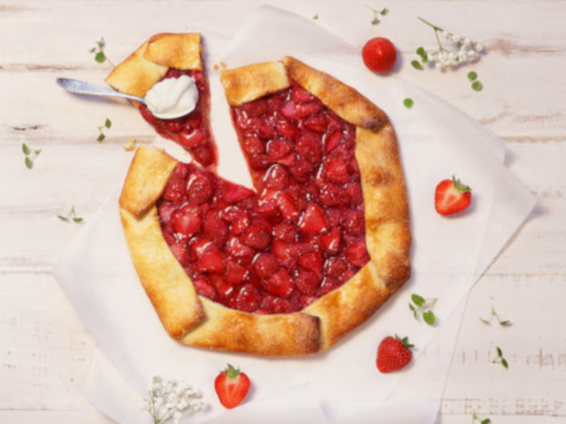 Tarte à la fraise et crème chantilly au fromage frais