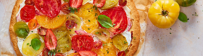 Tarte fine à la tomate et au fromage frais