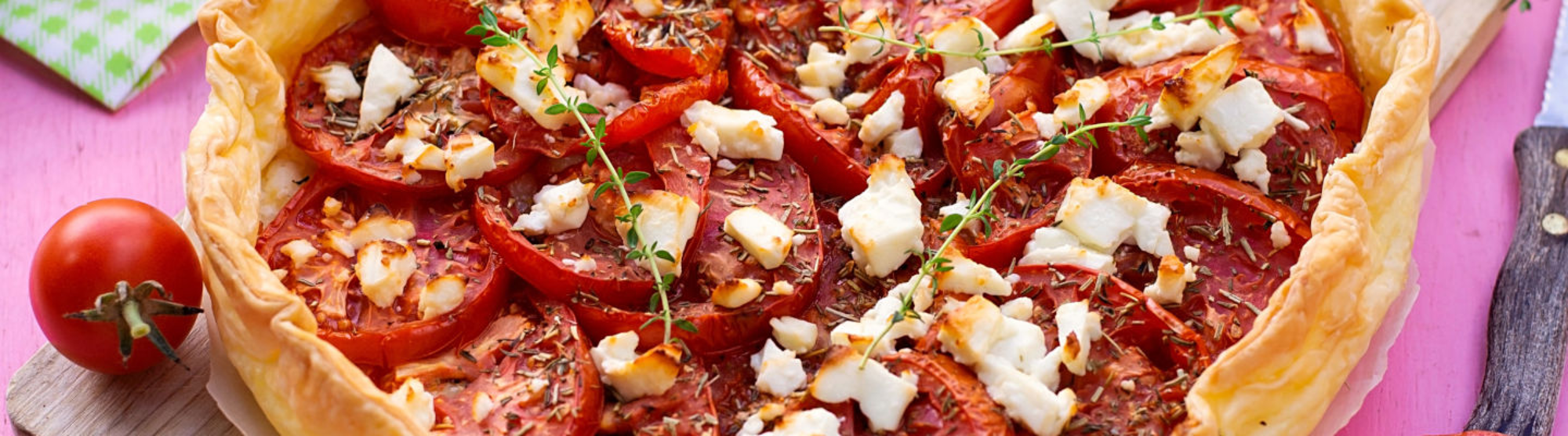 Tarte fine à la tomate et au fromage bleu