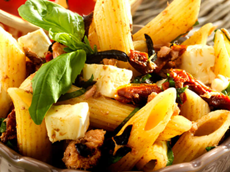 Penne à la sicilienne au thon et au camembert