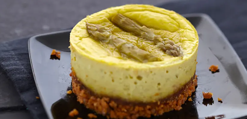 Cheesecake aux asperges et au fromage frais
