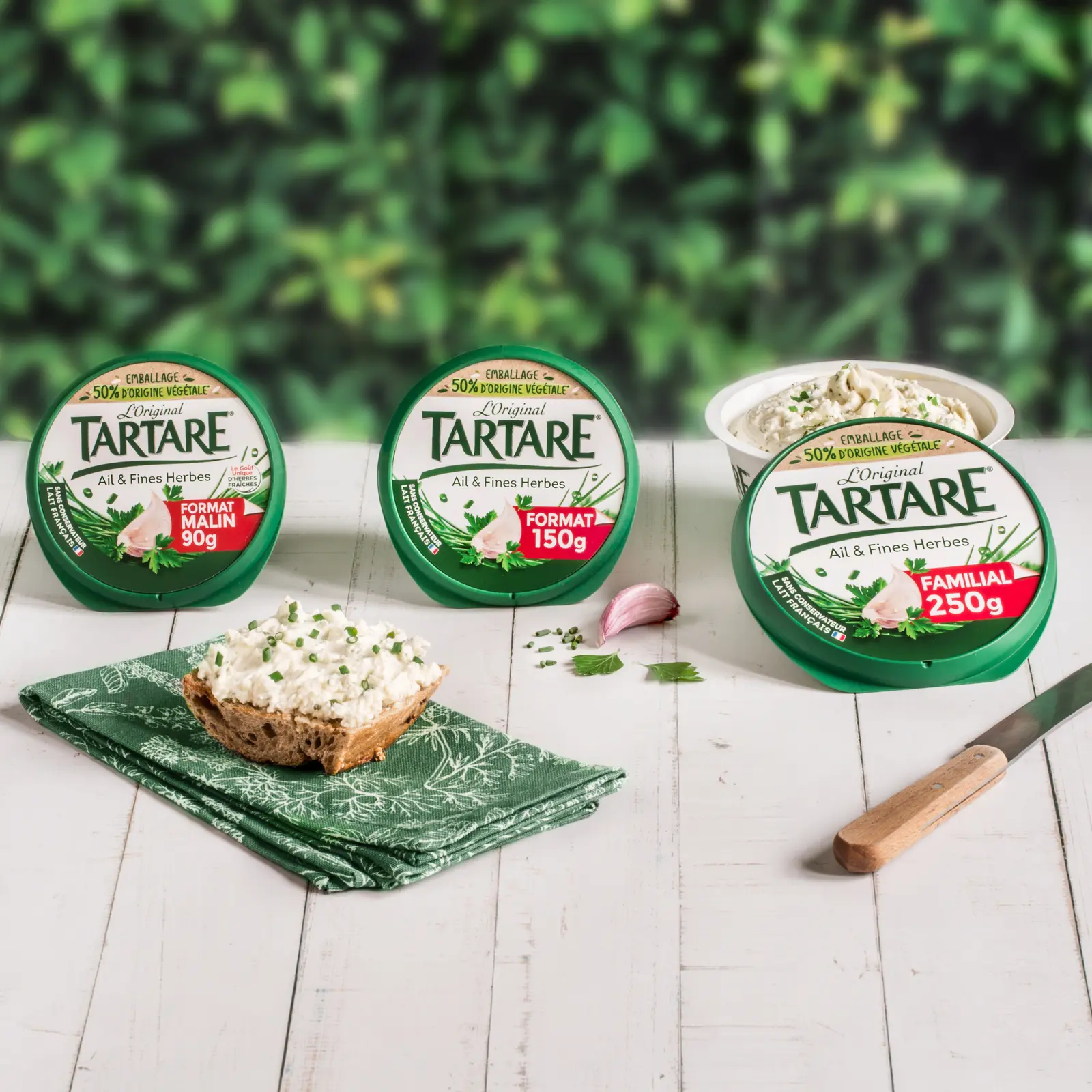 Pots de 250 g de Tartare® Ail & Fines Herbes