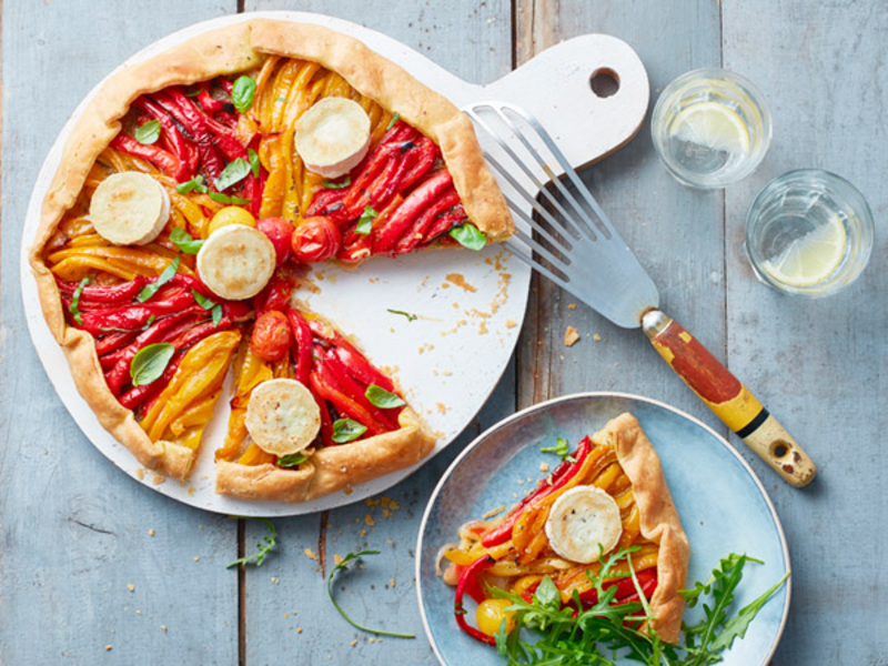 Tarte rustique aux légumes du soleil et fromage de chèvre