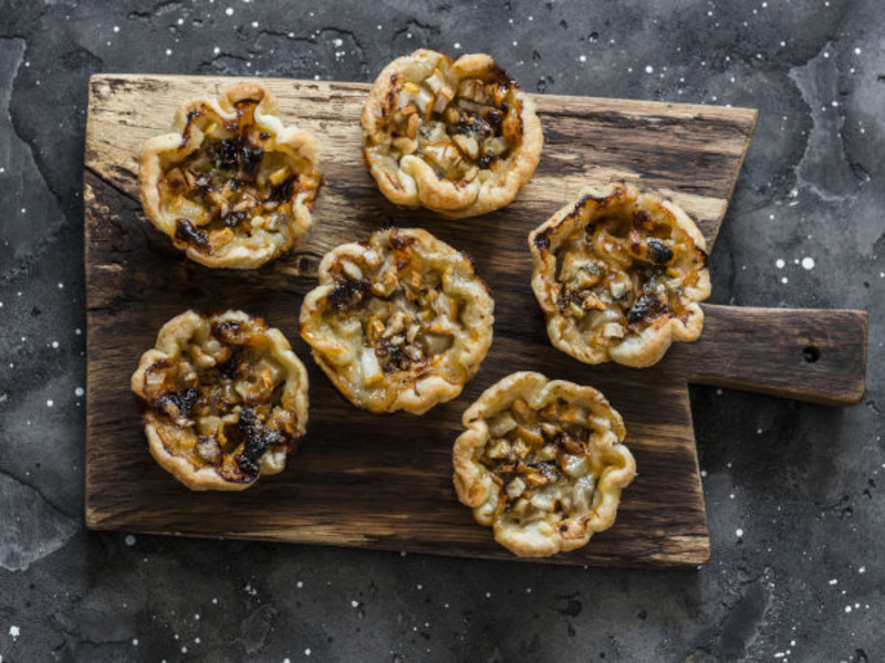 Mini tartelettes au bleu et aux noix