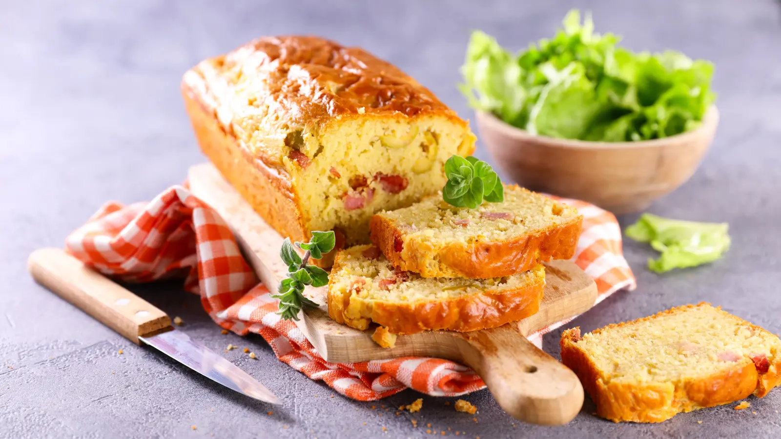 Cake chèvre olives tomates