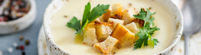 Soupe au camembert onctueuse