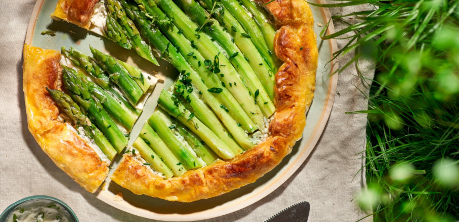 Tarte aux asperges et Tartare®