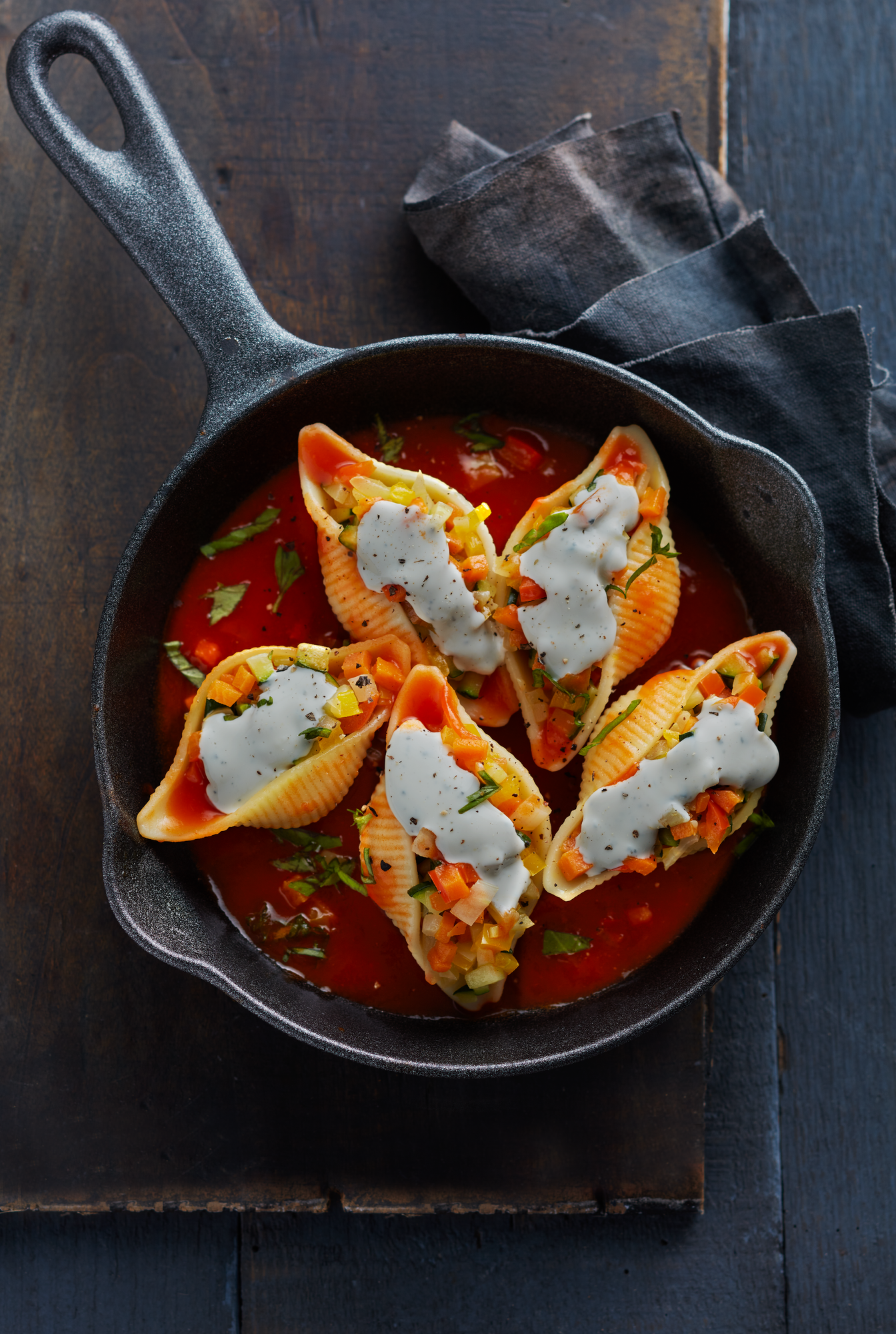 Conchiglionis farcis aux petits légumes et au bleu