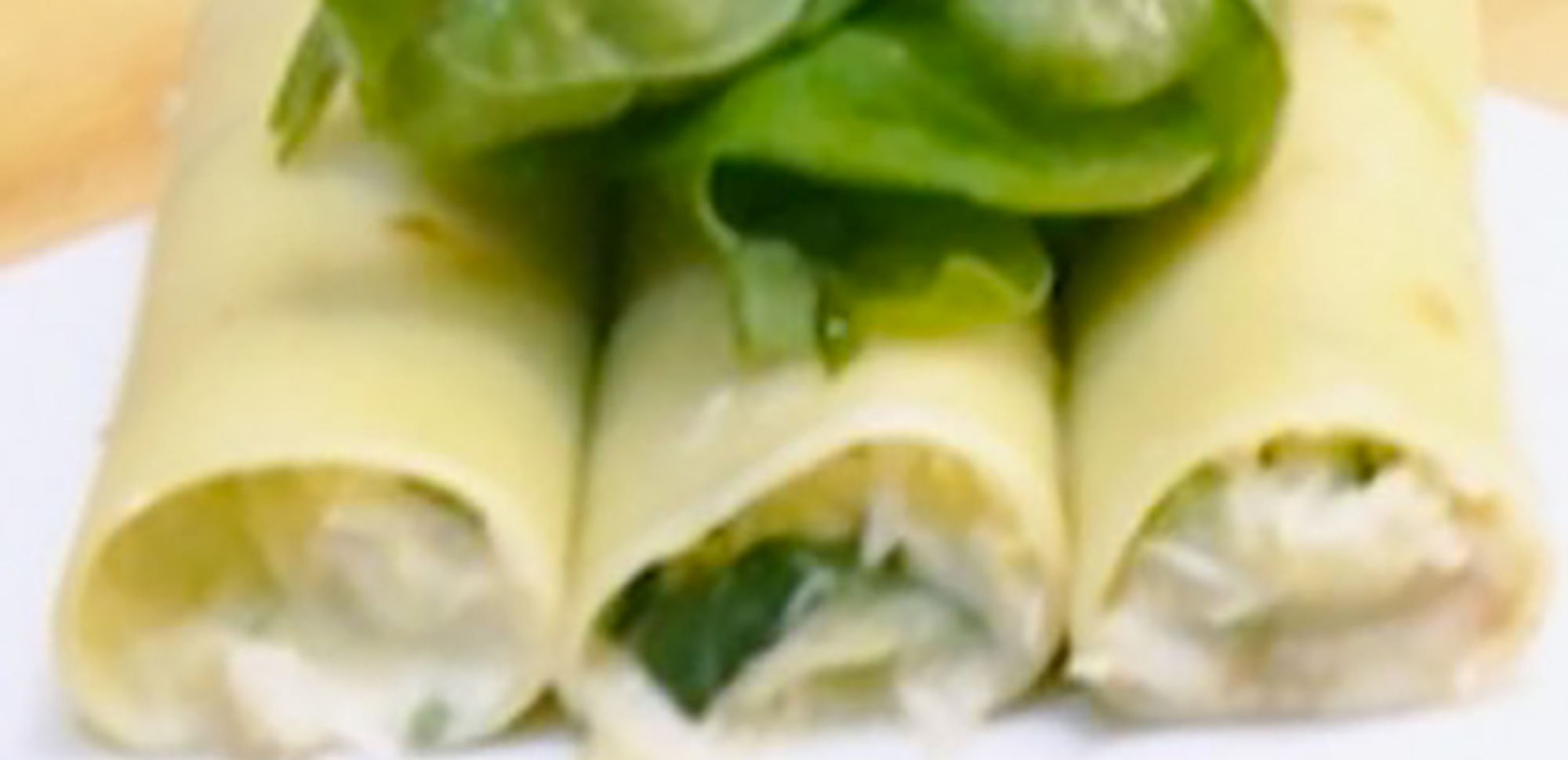 Cannelloni farcis au fromage frais, courgette et crabe