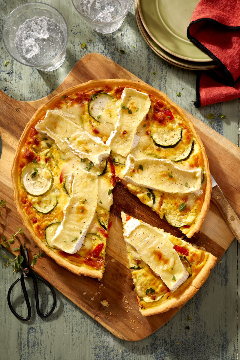 Quiche au camembert et légumes du soleil