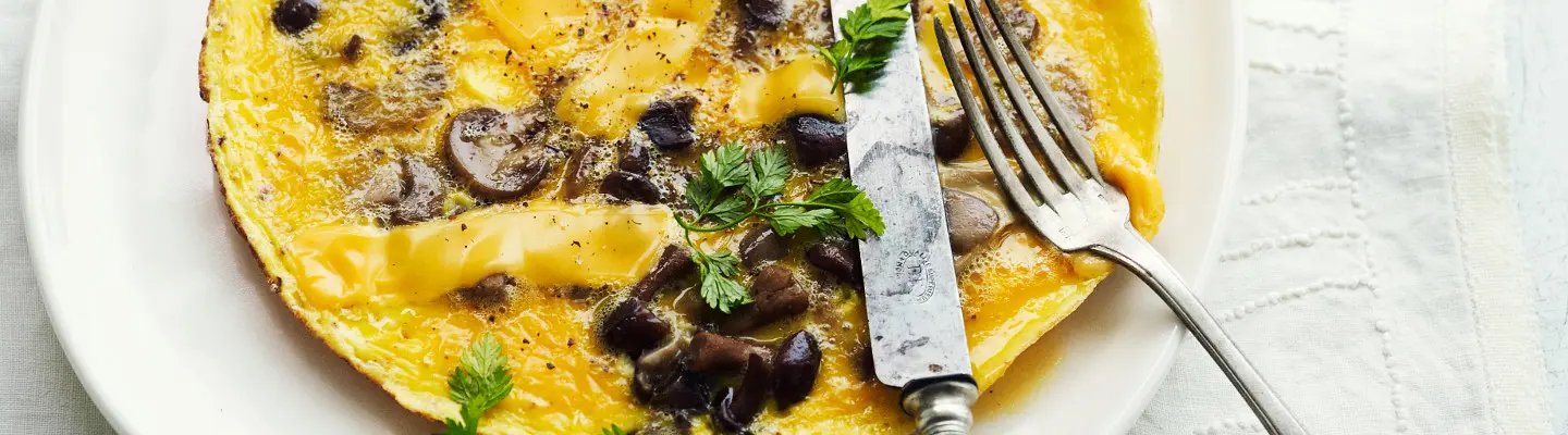 Omelette aux champignons et fromage
