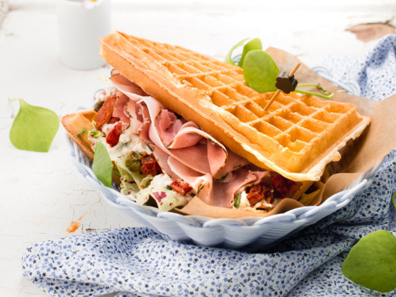 Gaufre salée jambon cru et mozzarella