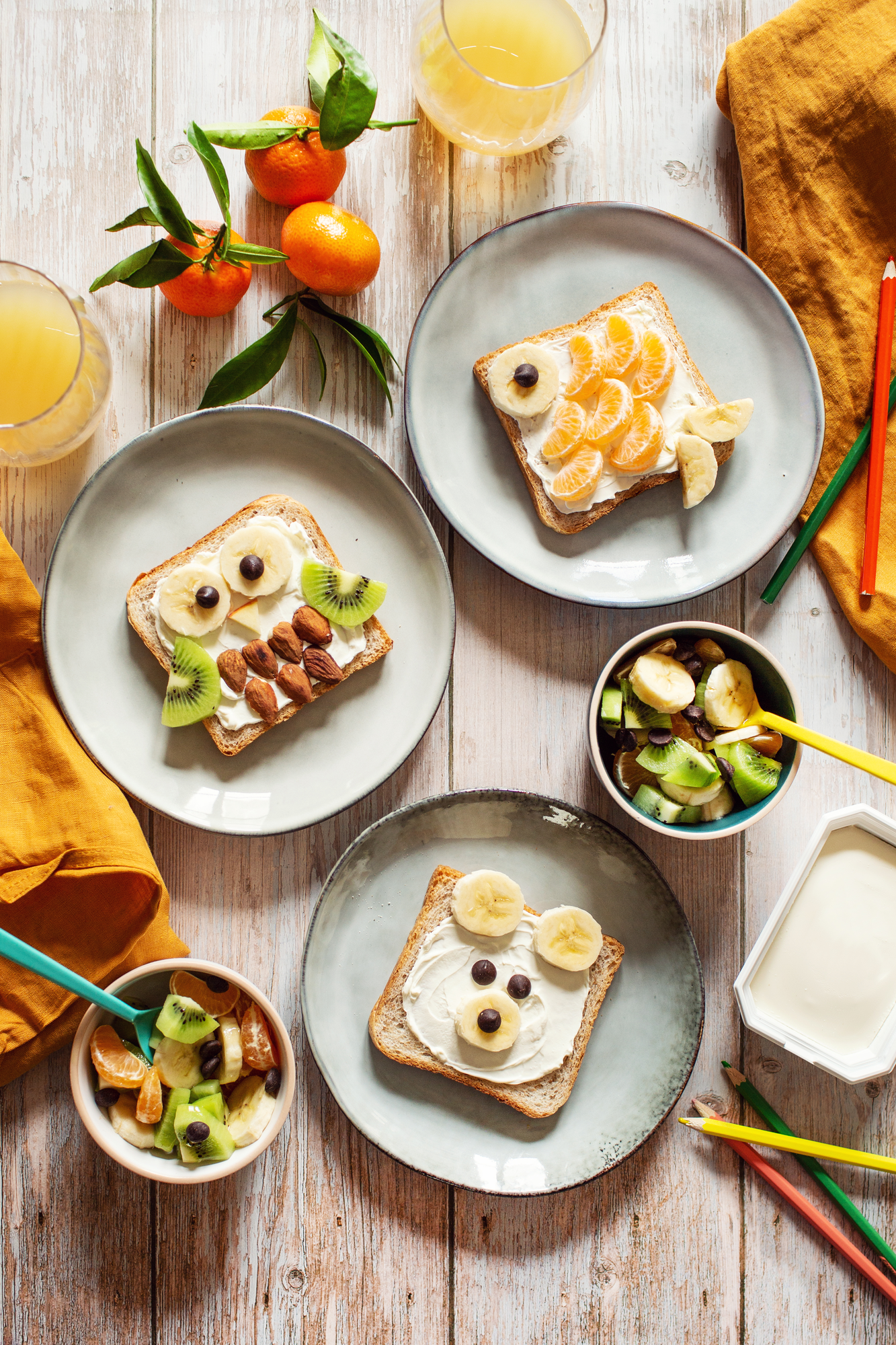 Trio de tartines animaux aux fruits