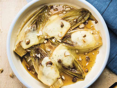 Endives braisées au miel, au fromage à raclette