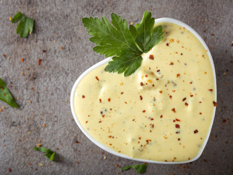 Sauce à la moutarde à l'ancienne et fromage frais