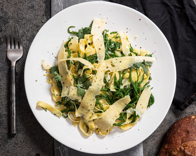 Tagliatelles à la salicorne, au citron confit et au cheddar