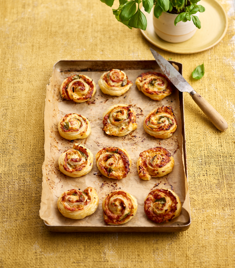 Roulés au cheddar et tomates basilic