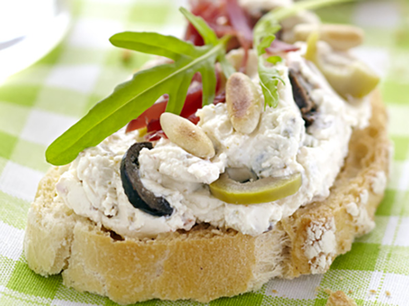 Crostini au fromage frais à l'italienne