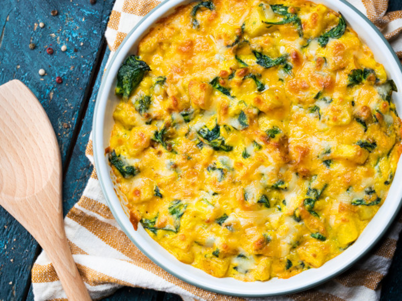 Omelette pomme de terre, épinards et cheddar