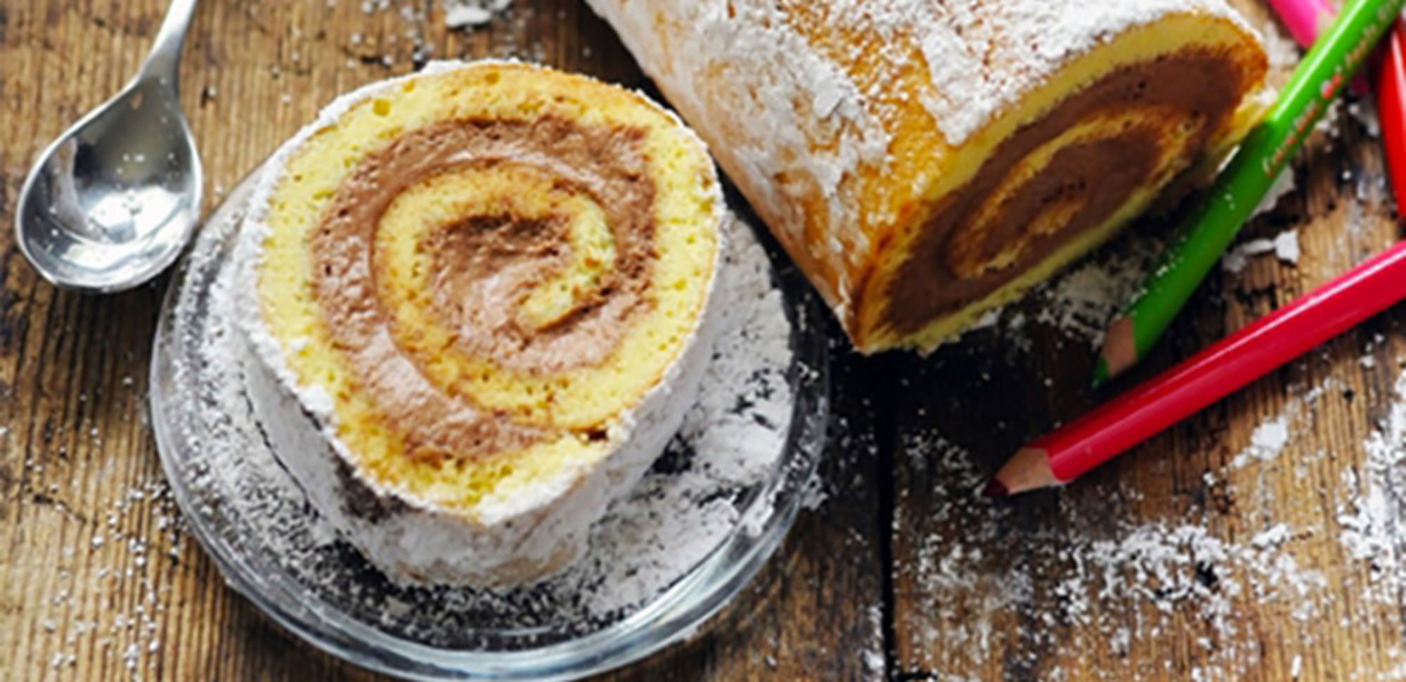 Gâteau roulé au chocolat et fromage frais